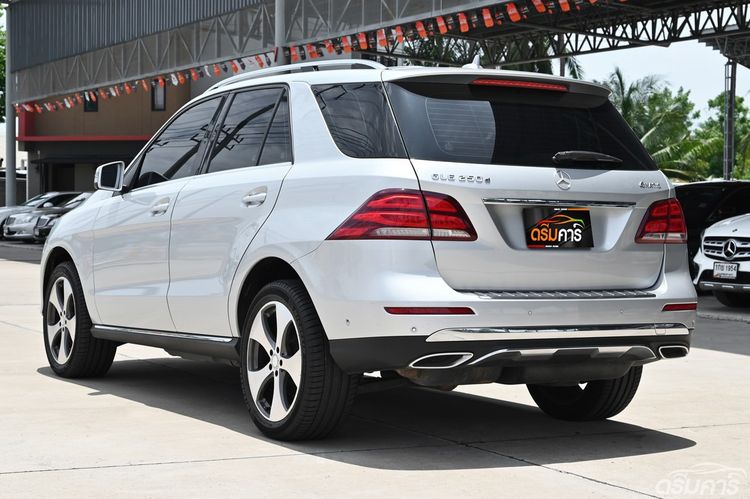 Mercedes-Benz GLE-Class 2016 GLE250 Utility-car ดีเซล ไม่ติดแก๊ส เกียร์อัตโนมัติ บรอนซ์เงิน รูปที่ 3