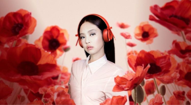 หูฟังบลูทูธ Beats Solo 4’ Jennie Special Edition (New) รูปที่ 6