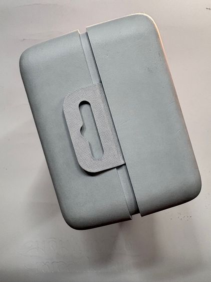 หูฟังบลูทูธ Beats Solo 4’ Jennie Special Edition (New) รูปที่ 3