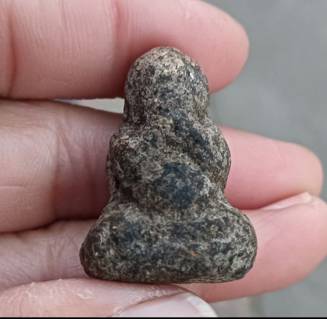 พระปิดตาเก่า 1 องค์