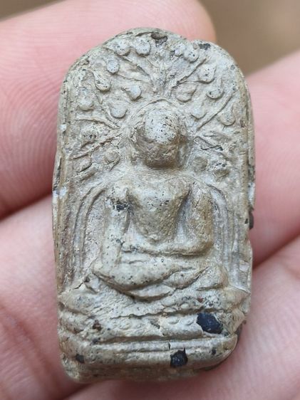 พระคงลำพูน