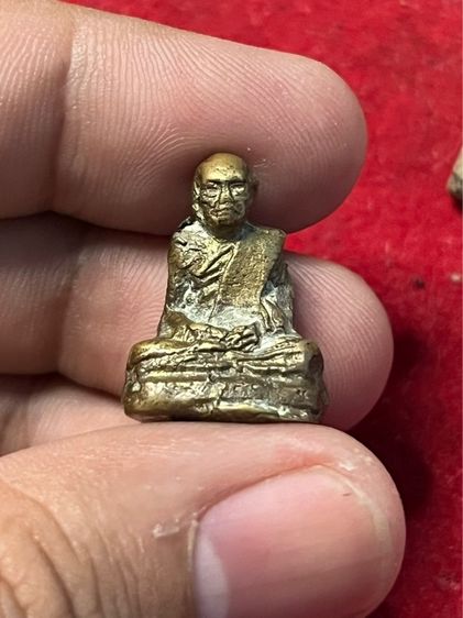 หลวงพ่อเขียน รูปที่ 2