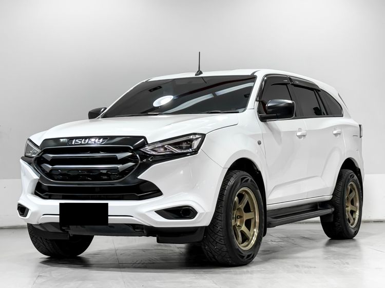 รถ Isuzu MU-X 1.9 Active 2WD สี ขาว