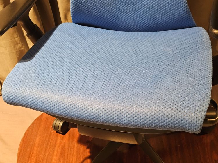 Embody chair ผ้า top   balance fabric สภาพดี ราคาเต็ม 95000 herman miller รูปที่ 3