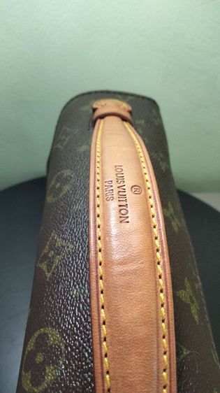 กระเป๋า LV  Pochette Métis ทรง satchel
 รูปที่ 8