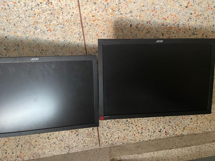 จอคอม20นิ้ว2จอใช่งานปกติ