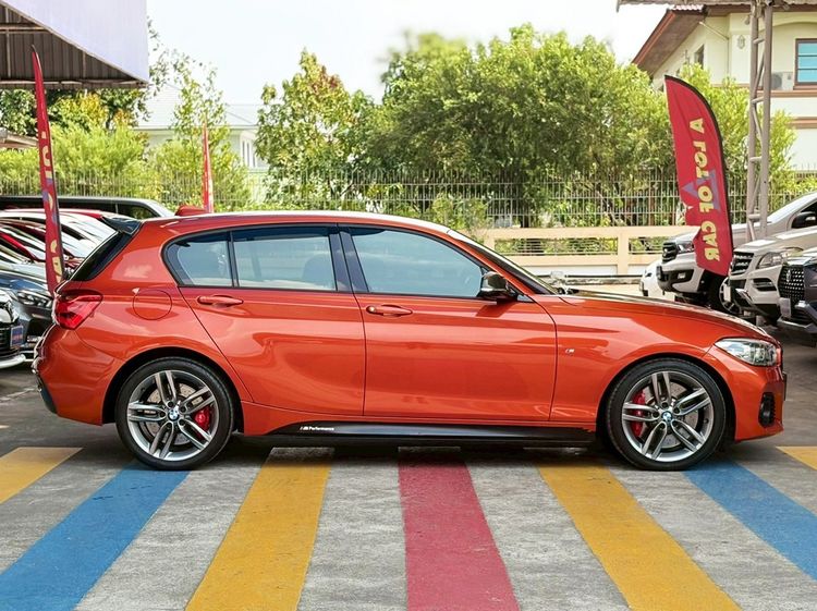 BMW Series 1 2015 118i Sedan เบนซิน ไม่ติดแก๊ส เกียร์อัตโนมัติ ส้ม รูปที่ 2