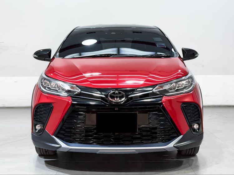 Toyota Yaris 2023 1.2 Sport Premium X Sedan เบนซิน เกียร์อัตโนมัติ แดง รูปที่ 2