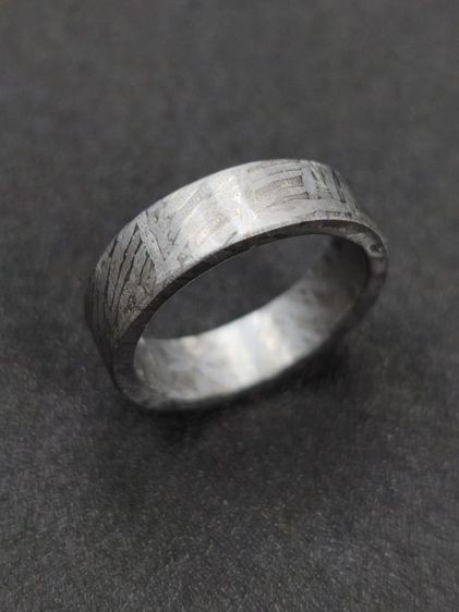 แหวนอุกกาบาต Muonionalusta Swedish