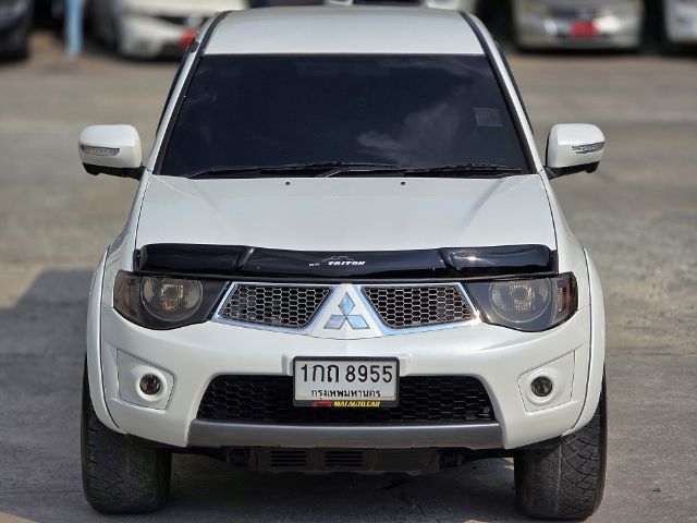 Mitsubishi Triton 2013 2.4 GLS Limited Plus Pickup เบนซิน ไม่ติดแก๊ส เกียร์ธรรมดา ขาว รูปที่ 2