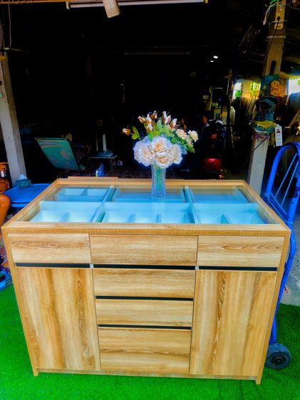 ตู้ลิ้นชักเค้าเตอร์อย่างดี