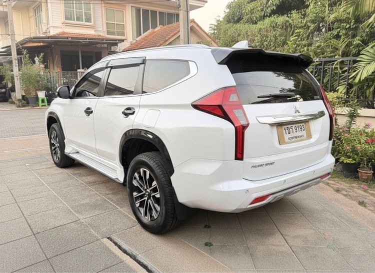 Mitsubishi Pajero Sport 2020 2.4 GT Premium Utility-car ดีเซล ไม่ติดแก๊ส เกียร์อัตโนมัติ ขาว รูปที่ 2