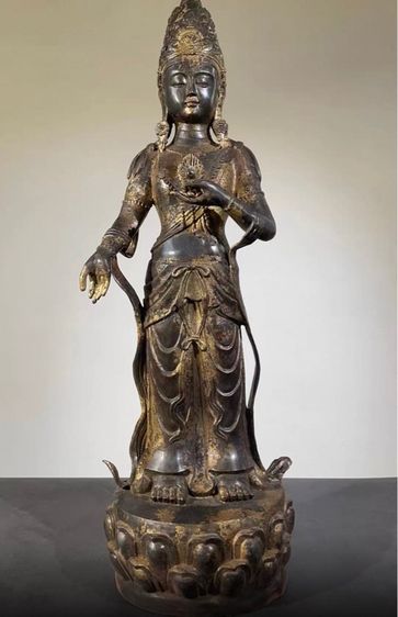 ✨รูปปั้นพระอวโลกิเตศวร (Avalokiteśvara)  รูปที่ 5