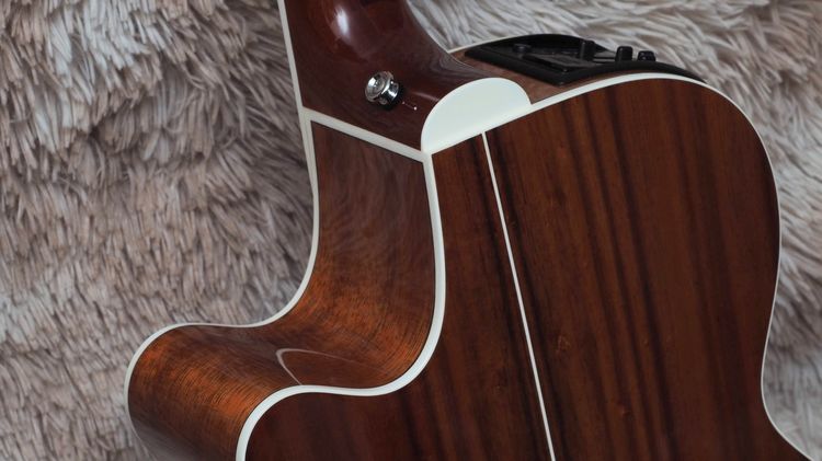 ขาย Takamine PTU-131 KCN รูปที่ 8