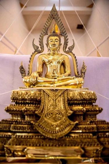 พระพุทธชินวร พระผู้ชนะอันประเสริฐ หน้าตัก ๙นิ้ว รวมเกจิดังสร้างเพียง 30 องค์ หมายเลขที่ ๖ พุทธศิลป์สวยงาม