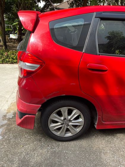 Honda Jazz 2013 1.5 S i-VTEC Sedan เบนซิน ไม่ติดแก๊ส เกียร์อัตโนมัติ แดง รูปที่ 4