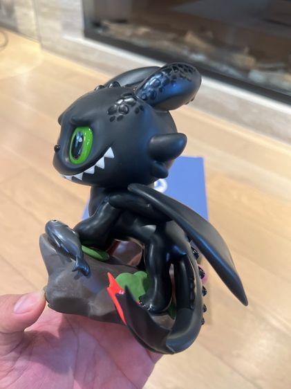 ลาบูบู้ How to train your Dragon  รูปที่ 3