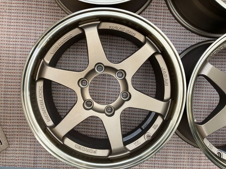 ล้อขอบ 17 YACHIODA 6 รู 139 กว้าง 8.5 นิ้ว off 30 แบนญี่ปุ่นแท้ ของใหม่ 