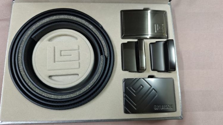 เข็มขัด Guy Laroche รูปที่ 2