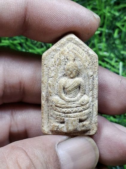 พระเนื้อผงเก่าไม่ทราบที่