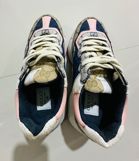 ขายรองเท้าผู้หญิง Gucci Women’s GG Rhyton Sneaker เบอร์ 36 ครึ่ง รูปที่ 2
