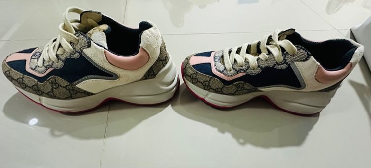 ขายรองเท้าผู้หญิง Gucci Women’s GG Rhyton Sneaker เบอร์ 36 ครึ่ง รูปที่ 4