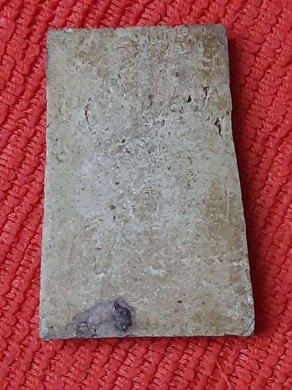 พระสมเด็จลงชาดแดงประดับพลอย รูปที่ 2