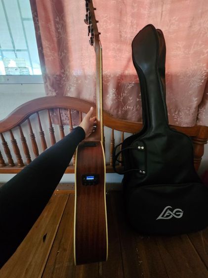 กีต้าร์โปร่งไฟฟ้า Acoustic Guitar มือสองสภาพเหมือนใหม่ รูปที่ 9