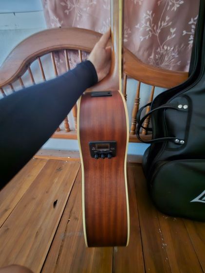 กีต้าร์โปร่งไฟฟ้า Acoustic Guitar มือสองสภาพเหมือนใหม่ รูปที่ 7
