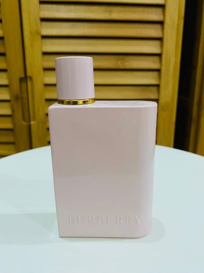 ขวดน้ำหอมแท้ 💯 Burberry Her Elixir EDP ขนาด 100 ml   Luxury Prop สำหรับโชว์  ส่งฟรี  ไม่มีหัวสเปรย์ (เนื่องจากเปิดแบ่งขาย) รูปที่ 4