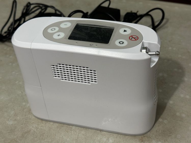 อุปกรณ์เพื่อสุขภาพ เครื่องผลิตออกซิเจน พกพา Kingon รุ่น P2