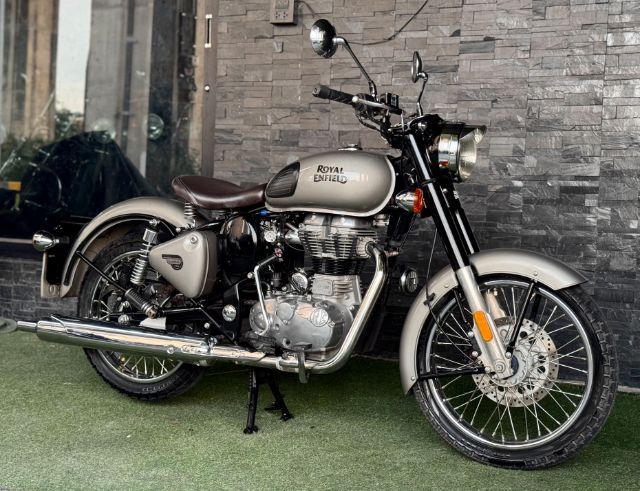 🔥 Royal Enfield Classic 500 จดทะเบียนปี 2022 รุ่นปี 2021 ABS ตัวสุดท้าย 🔥  รูปที่ 4