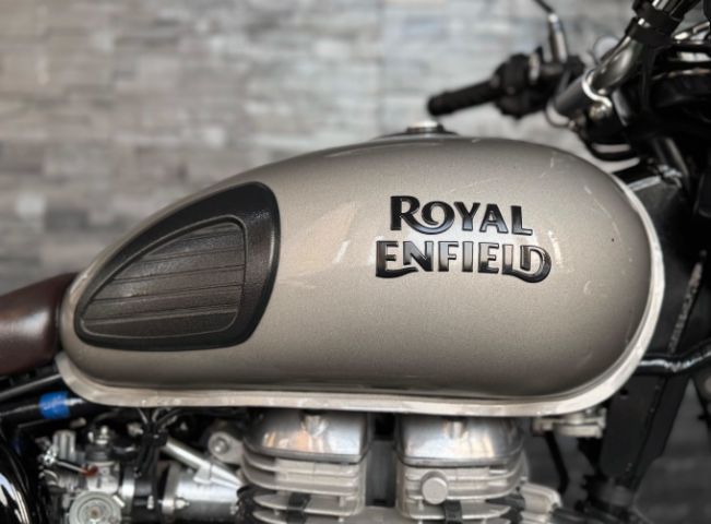 🔥 Royal Enfield Classic 500 จดทะเบียนปี 2022 รุ่นปี 2021 ABS ตัวสุดท้าย 🔥  รูปที่ 11