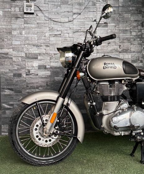 🔥 Royal Enfield Classic 500 จดทะเบียนปี 2022 รุ่นปี 2021 ABS ตัวสุดท้าย 🔥  รูปที่ 13