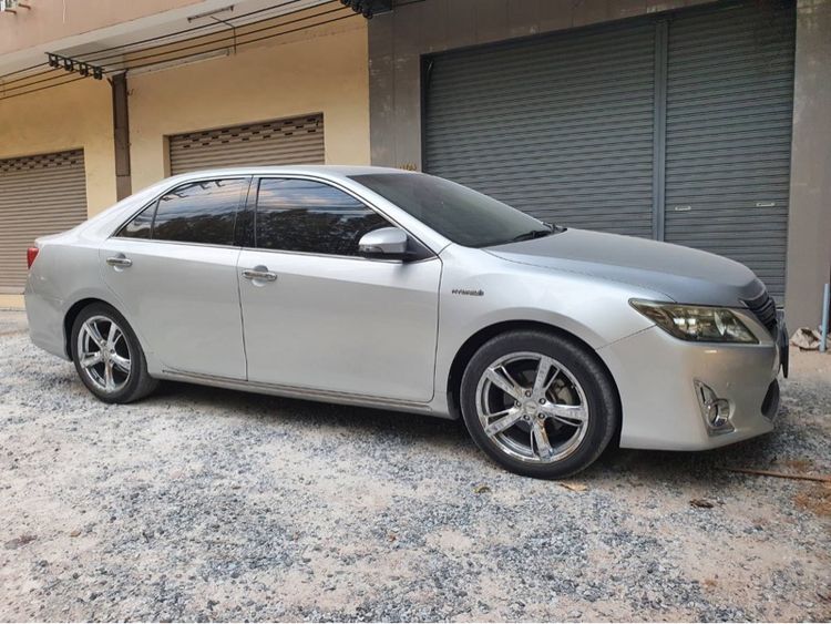 Toyota Camry 2012 2.5 HEV Premium Luxury Sedan ไฮบริด ไม่ติดแก๊ส เกียร์อัตโนมัติ บรอนซ์เงิน รูปที่ 3