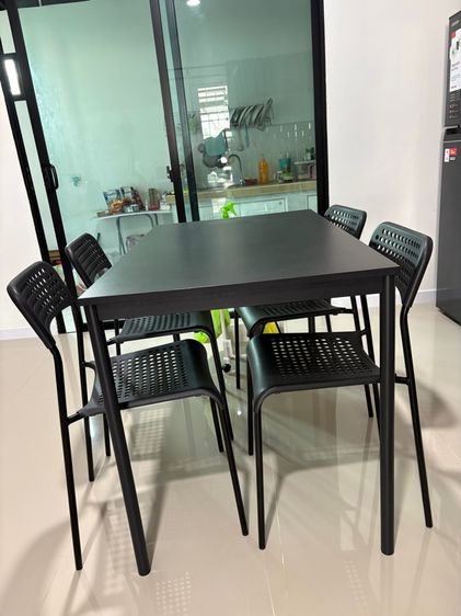 ชุดโต๊ะกินข้าวอิเกีย พร้อมเก้าอี้ 4 ตัว IKEA รูปที่ 2