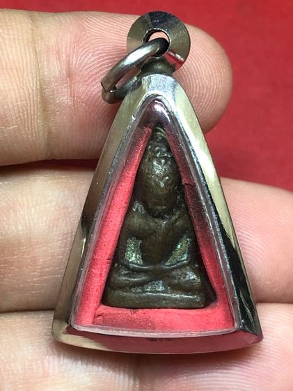 พระครูสอนมักกระสันพิมพ์สองหน้า