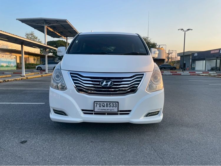 Hyundai Grand Starex 2015 2.5 VIP Utility-car ดีเซล ไม่ติดแก๊ส เกียร์อัตโนมัติ ขาว รูปที่ 2