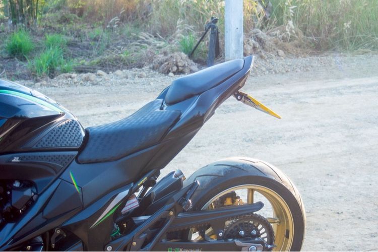 z800 ฟรีดาวน์ ออกรถ 0 บาท รูปที่ 14