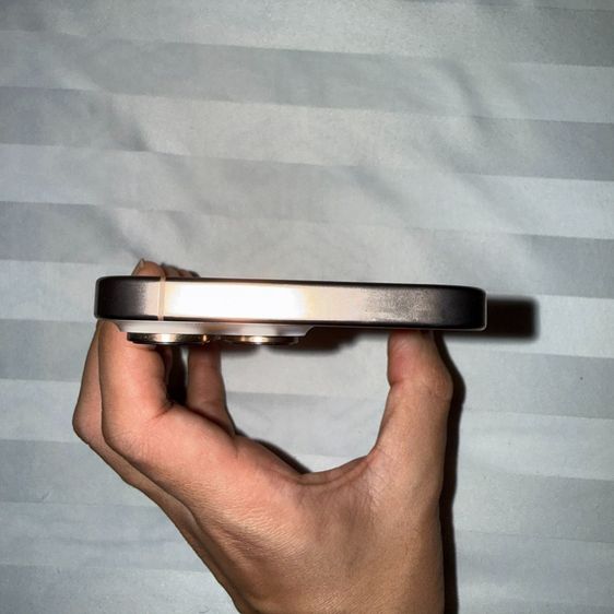 ขาย iPhone 16 Pro Desert Titanium ความจุ 1 TB ประกันหมดแล้ว รูปที่ 6