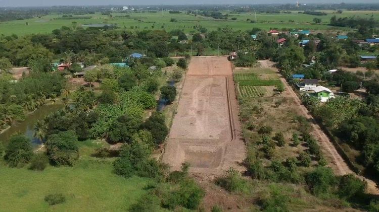 ขายที่ดิน 5 ไร่ ติดแม่น้ำน้อย จ. อ่างทอง ราคา 600,000 บาทต่อไร่ ติดแม่น้ำน้อย สร้างศาลาริมน้ำได้ เหมาะสำหรับพักผ่อนยามเกษียณ อากาศดี วิวสวย  รูปที่ 2