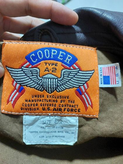 Vintage Cooper A-2 Made In USA Leather Flight Jacket Size 42R หนังแท้สีน้ำตาลเข้มสวย ซิป Ideal จั๊มปลายแขนและเอวแน่นๆไม่ย้วย รูปที่ 13