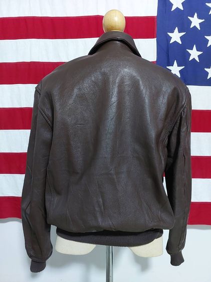 Vintage Cooper A-2 Made In USA Leather Flight Jacket Size 42R หนังแท้สีน้ำตาลเข้มสวย ซิป Ideal จั๊มปลายแขนและเอวแน่นๆไม่ย้วย รูปที่ 3