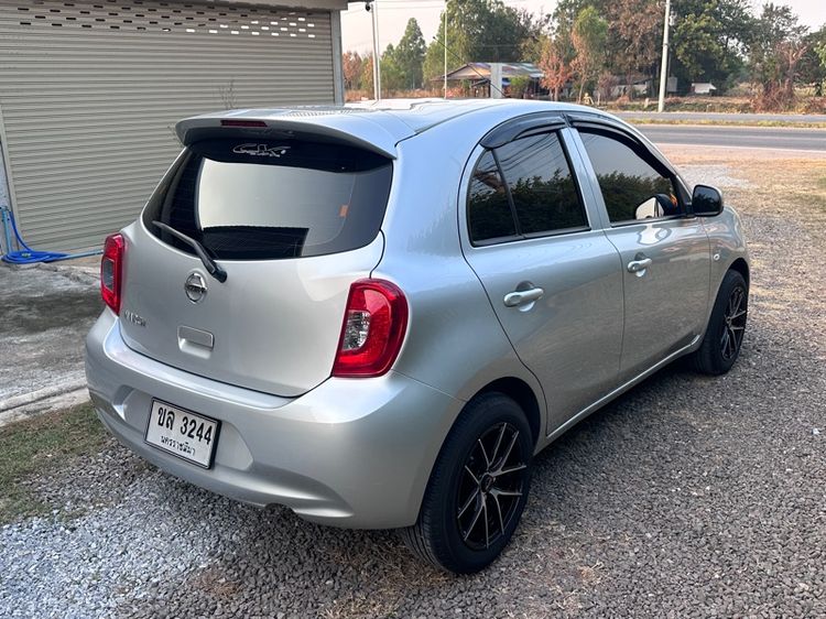 Nissan March 2017 1.2 E Sedan เบนซิน ไม่ติดแก๊ส เกียร์ธรรมดา บรอนซ์เงิน รูปที่ 4