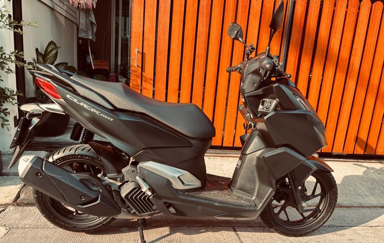 Click 2023 honda 