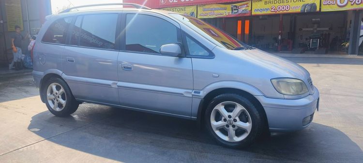 รถ Chevrolet Zafira 2.2 LT สี เทา
