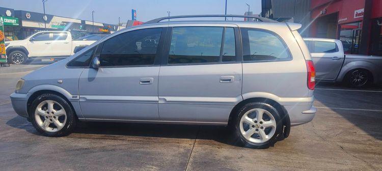 Chevrolet Zafira 2003 2.2 LT Utility-car เบนซิน ไม่ติดแก๊ส เกียร์อัตโนมัติ เทา รูปที่ 4