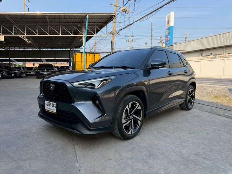 Toyota Yaris Cross 2023 1.5 HEV Premium Luxury Sedan ไฮบริด ไม่ติดแก๊ส เกียร์อัตโนมัติ เทา รูปที่ 2