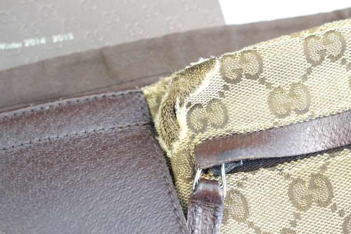 กระเป๋า Gucci Belt Bag แท้ มือสอง หายาก rear item รูปที่ 3