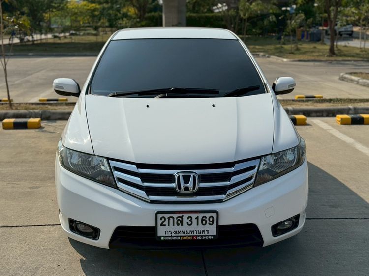 Honda City 2013 1.5 Sv i-VTEC Sedan เบนซิน ไม่ติดแก๊ส เกียร์อัตโนมัติ ขาว รูปที่ 3